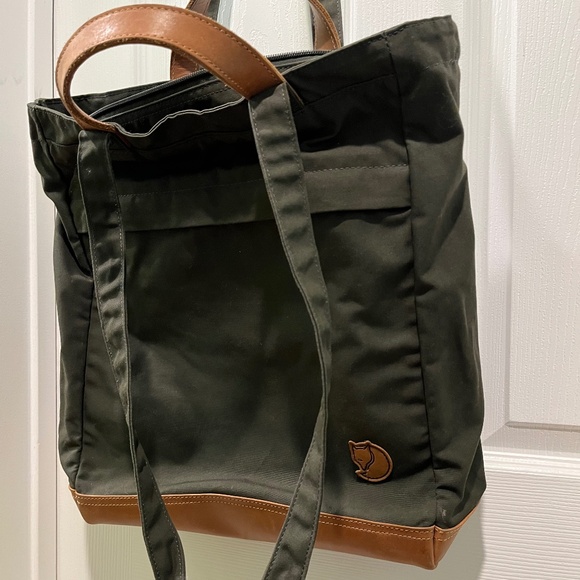 Fjallraven Totepack No. 2 (OS) - Picture 4 of 10